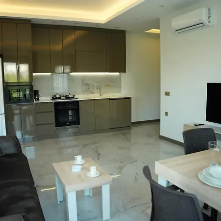 Inci & Apartment