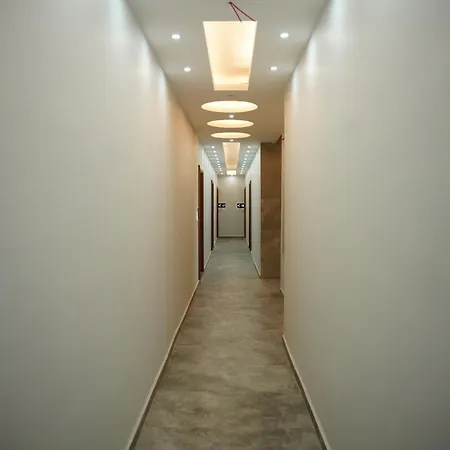 Inci & *